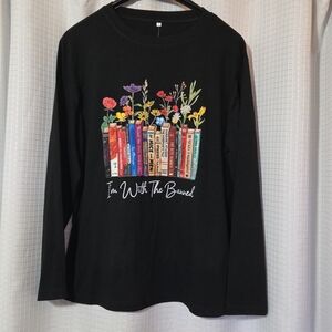 I'm With The Banned Funny Book Lover Booktrovert Reading T-Shirt Size Large NWT